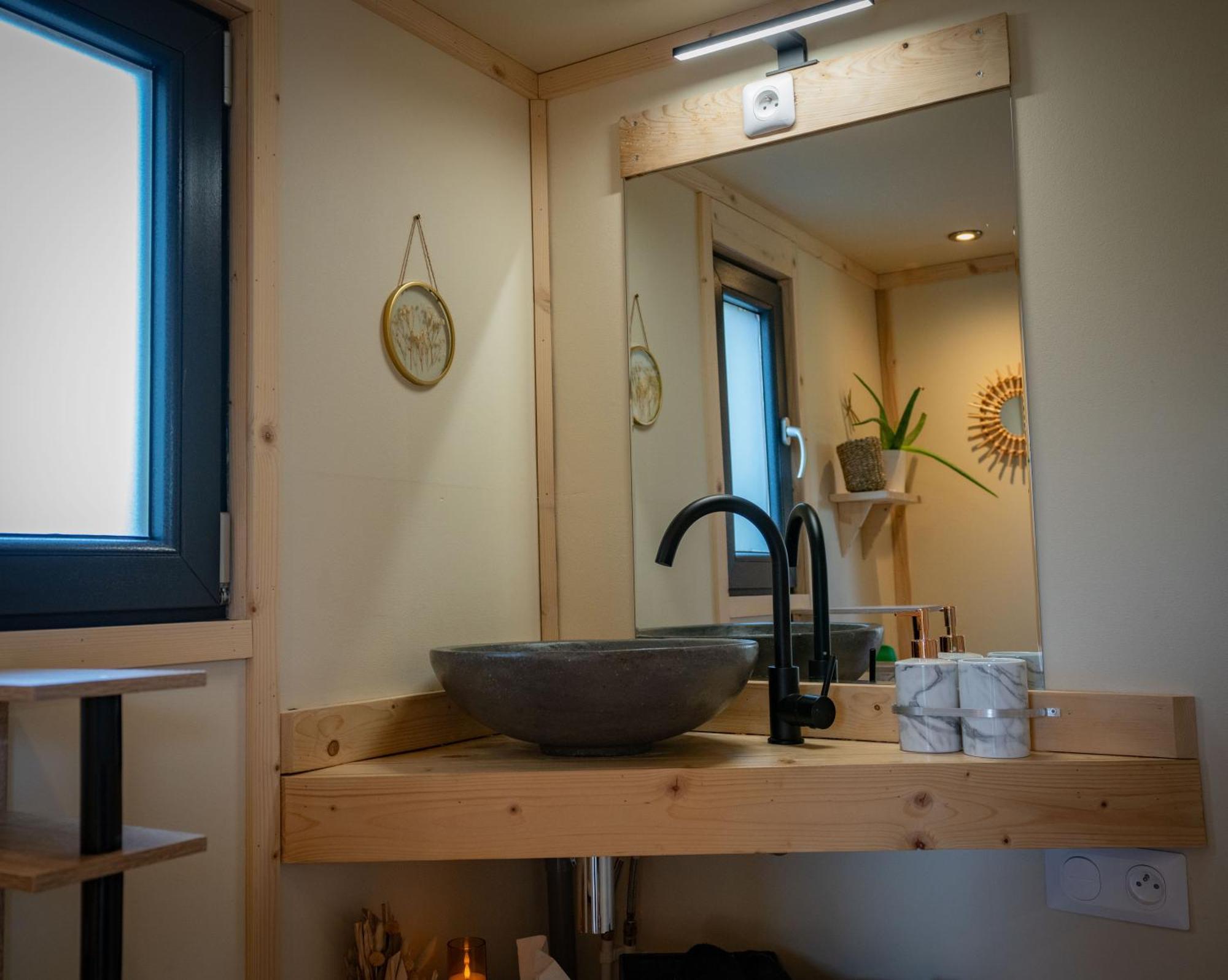 Tiny House Au Coeur Du Marais Chalet